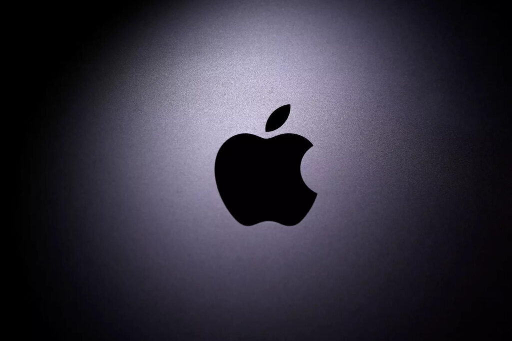 apple business model how does apple make money